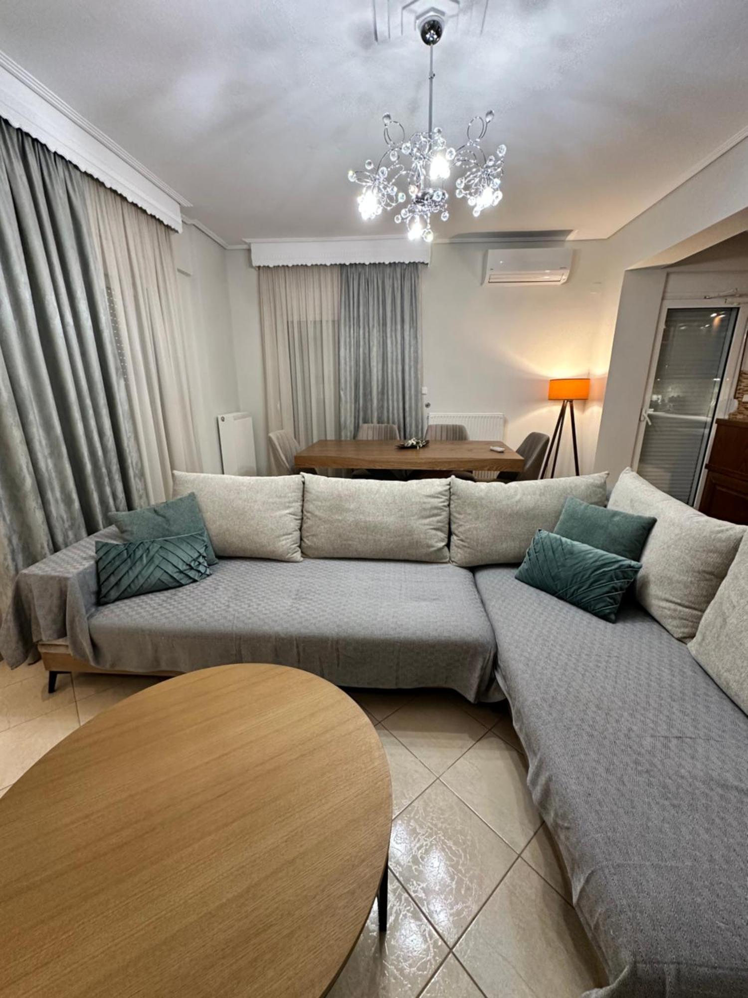 Mandalena Luxury Larissa Apartment Lárissa Exterior foto